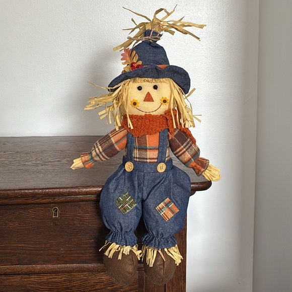 Other - NWT- 12-1/2” Fall Harvest Scarecrow Sitter Decoration